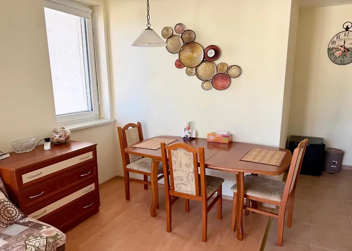 Sea View With Balcony Imperial Club Apartment